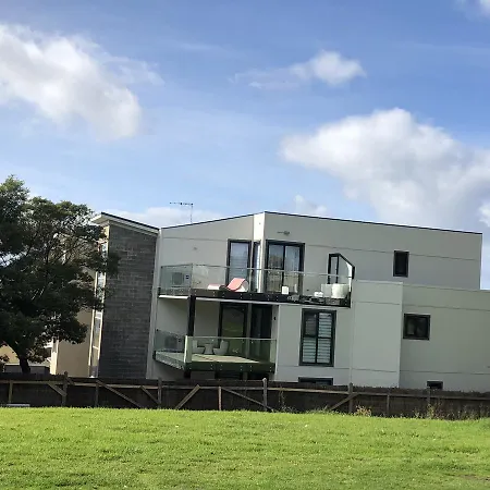Apartments In Phillip Island Towers - Block C Cowes Exterior photo