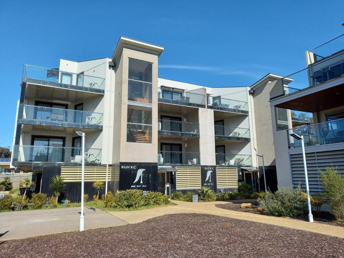 In Phillip Island Towers - Block C * Cowes