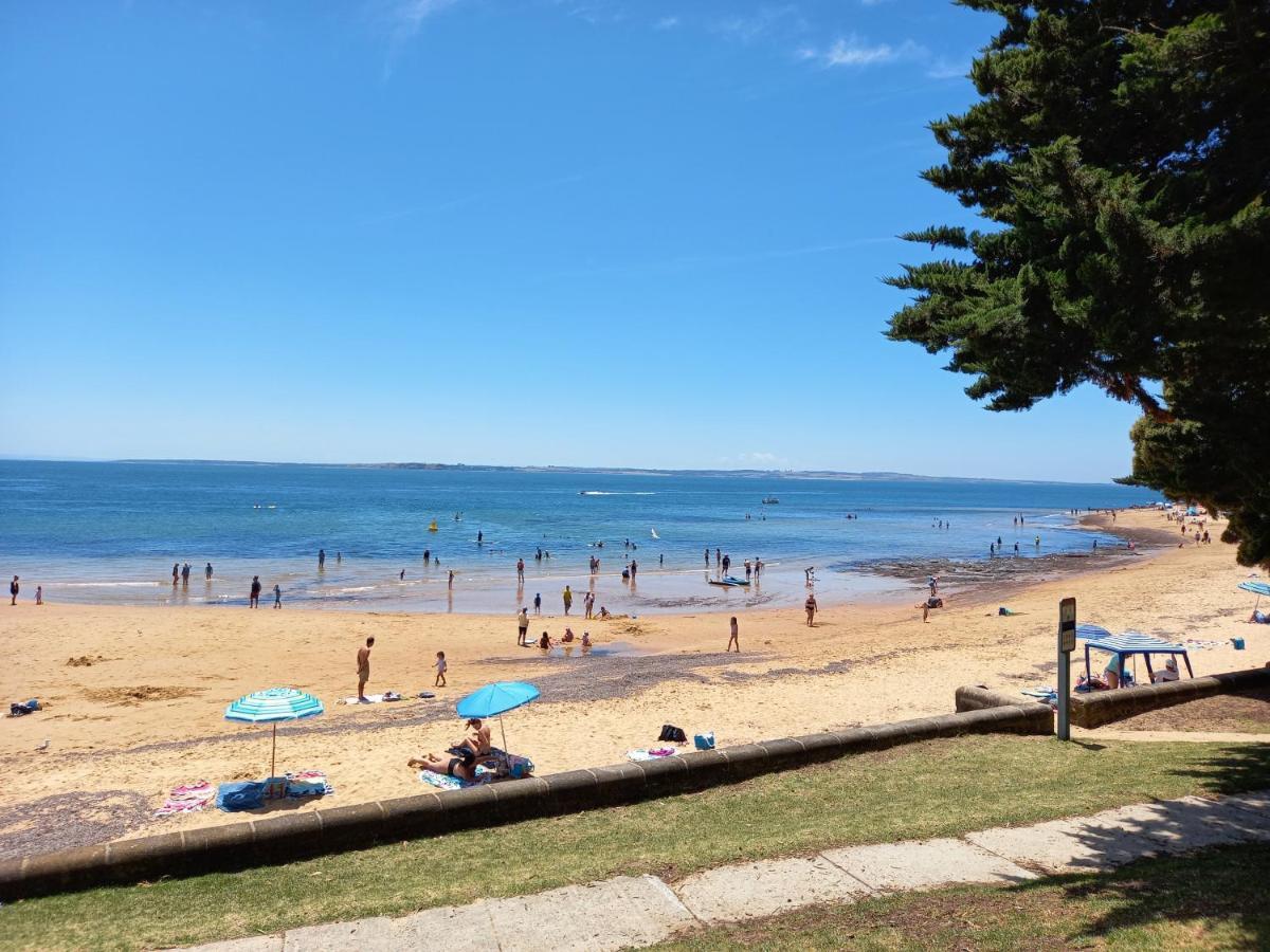 Apartment In Phillip Island Towers - Block C Cowes