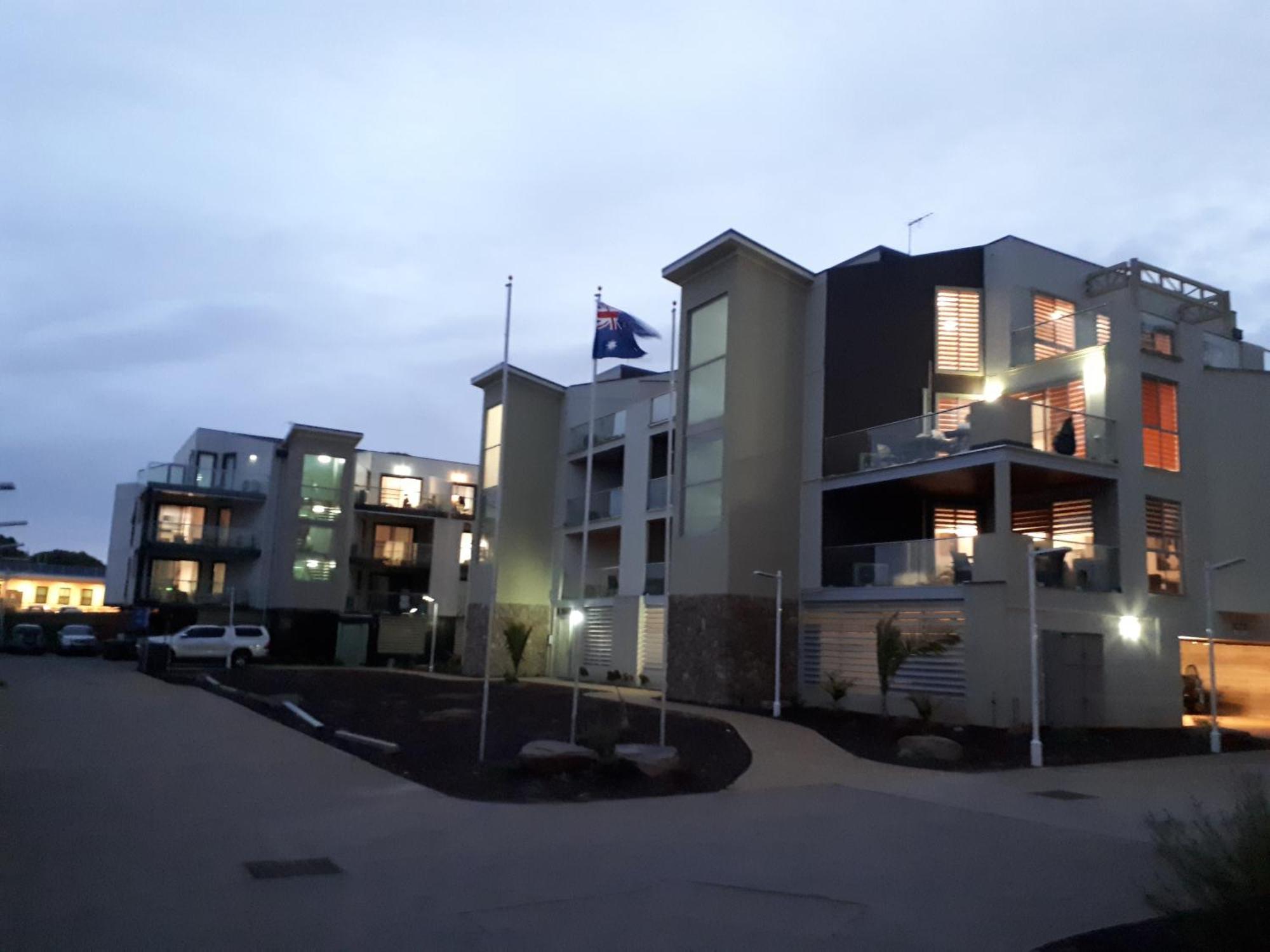 In Phillip Island Towers - Block C Apartment *