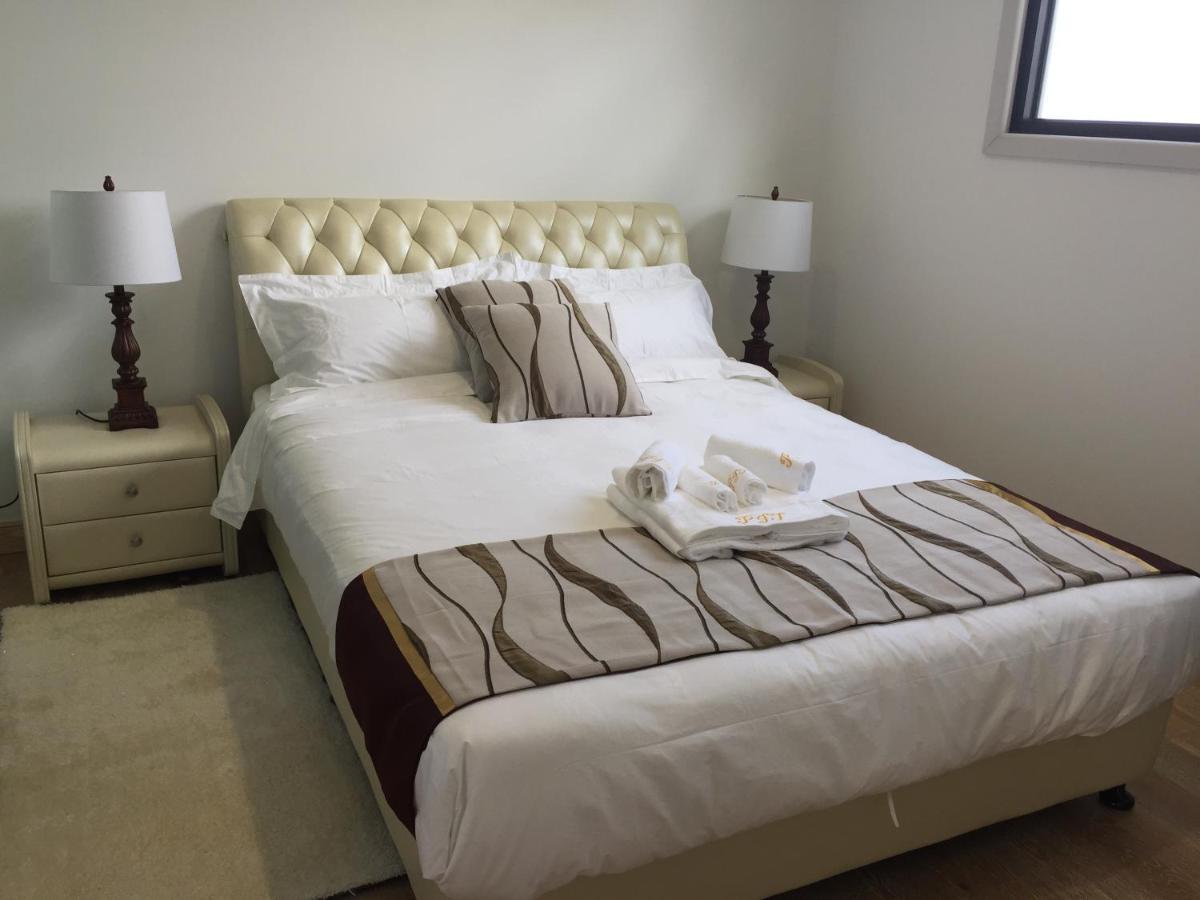 Apartment In Phillip Island Towers - Block C Cowes